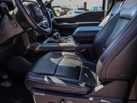 2023 FORD F-150 LARIAT 4X4 | CREW | 5.5' BOX | ROOF | 20