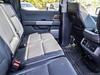 2023 FORD F-150 LARIAT 4X4 | CREW | 5.5' BOX | ROOF | 20