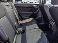 2023 Volkswagen Tiguan Comfortline R-Line Black Edition 4Motion