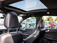 2024 FORD ESCAPE ST-LINE AWD | LOW KM | MOONROOF | TECH PKG