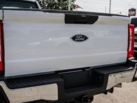2024 FORD F-250 XL 2WD REG CAB 8' BOX