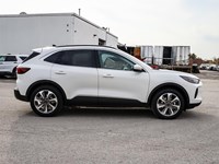 2025 FORD ESCAPE PLATINUM AWD| HYBRID| MOONROOF| B&O