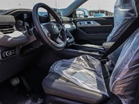 2025 FORD EXPLORER ACTIVE 4WD