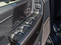 2025 FORD F-150 LARIAT 4WD SUPERCREW 5.5' BOX