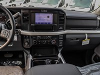 2025 FORD F-250 XLT 4WD CREW CAB 6.75' BOX