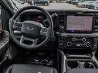 2025 FORD F-350 LARIAT 4WD CREW CAB 6.75' BOX