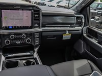 2025 FORD F-350 LARIAT 4WD CREW CAB 6.75' BOX