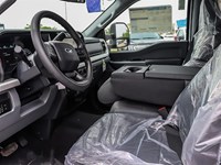 2025 FORD F-350 XLT 4WD CREW CAB 6.75' BOX