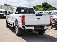 2025 FORD F-350 XLT 4WD CREW CAB 6.75' BOX