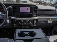 2025 FORD F-350 XLT 4WD CREW CAB 6.75' BOX