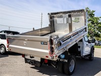 2025 FORD SUPER DUTY F-550 DRW XL 4WD REG CAB 145