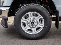 2026 FORD F-350 XLT 4WD CREW CAB 8' BOX