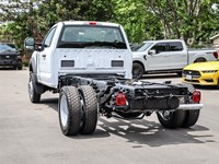 2026 Ford Super Duty F-550 Drw XL 4WD Reg Cab 145