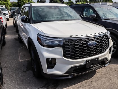 2025 Ford Explorer ST-Line 4WD