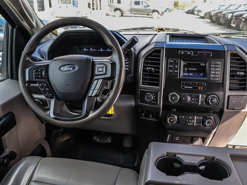 2019 FORD F-450 XL 4WD CREW CAB 8' BOX