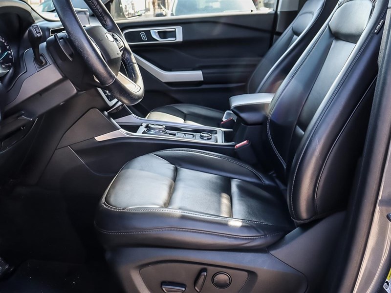 2021 FORD EXPLORER XLT 4WD | MOONROOF| TOW PKG| CO-PILOT