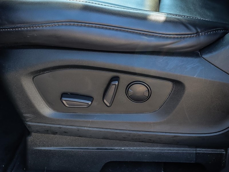2021 FORD EXPLORER XLT 4WD | MOONROOF| TOW PKG| CO-PILOT