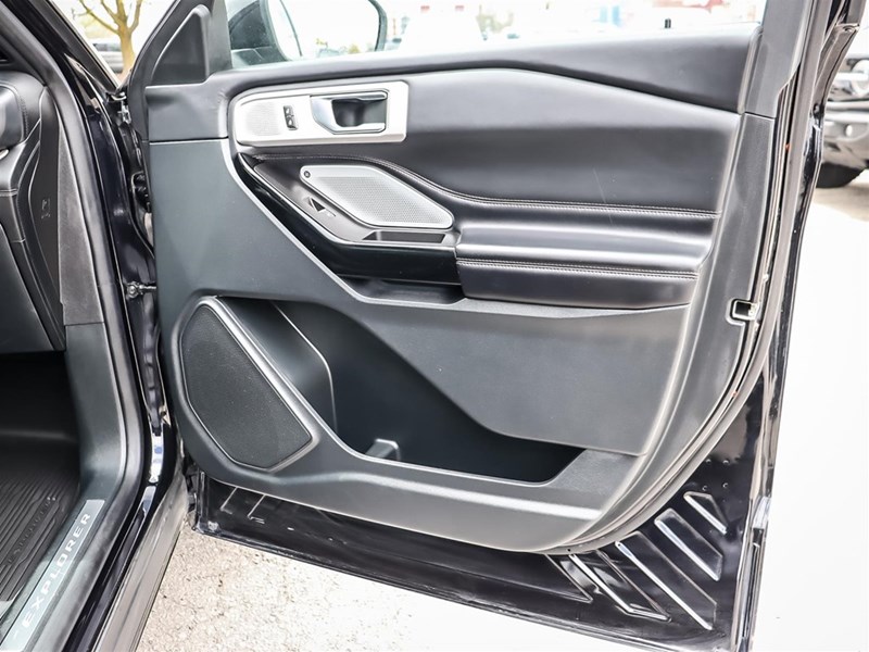 2021 Ford Explorer Platinum 4WD
