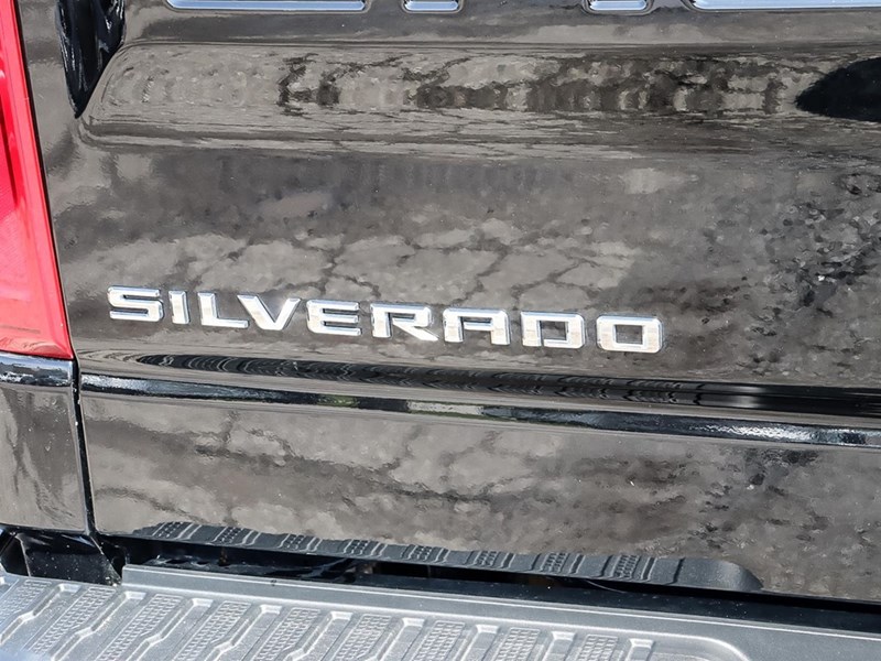 2022 Chevrolet Silverado 1500 4WD Crew Cab 147