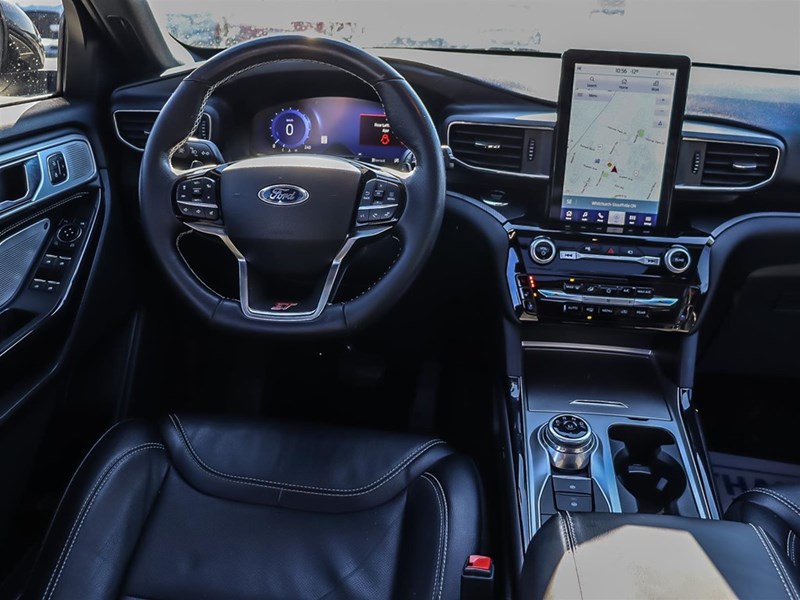 2022 Ford Explorer ST 4WD