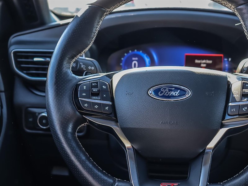 2022 Ford Explorer ST 4WD