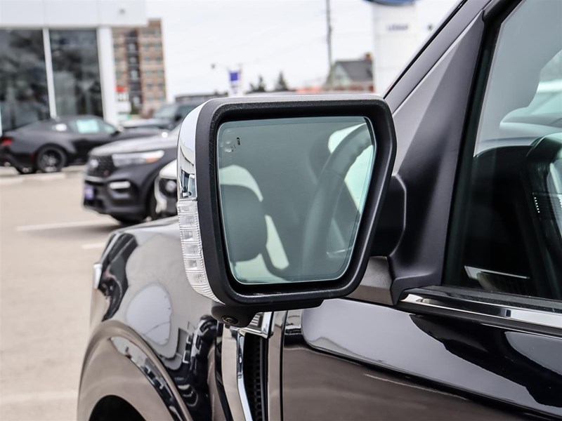 2022 Ford F-150 Lariat 4WD Supercrew 5.5' Box