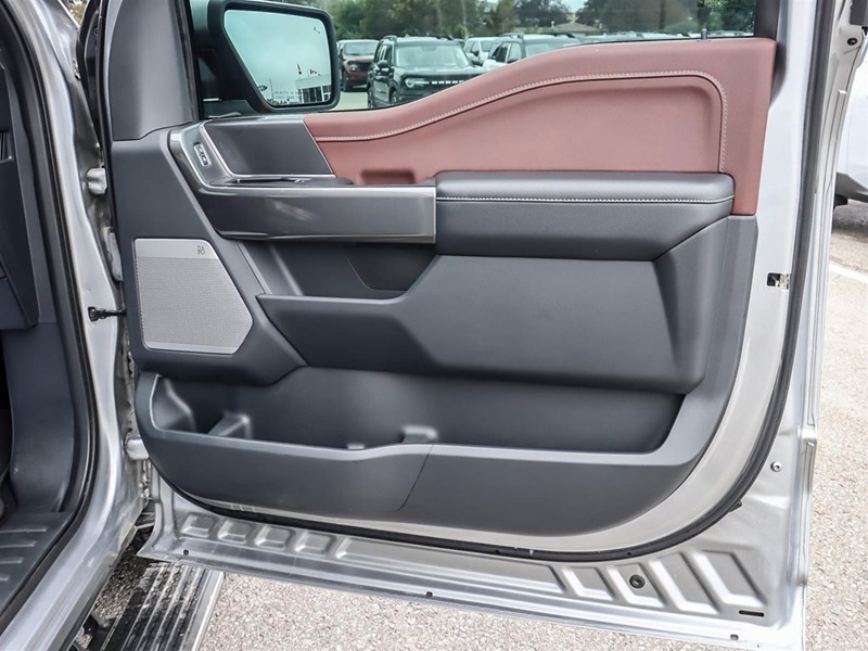 2022 Ford F-150 Lariat 4WD Supercrew 5.5' Box