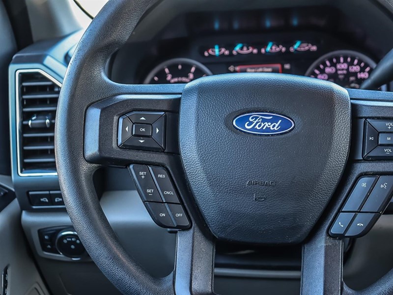 2022 FORD F-250 XLT 4WD| DIESEL | PREMIUM PKG | NEW TIRES + BRAKES