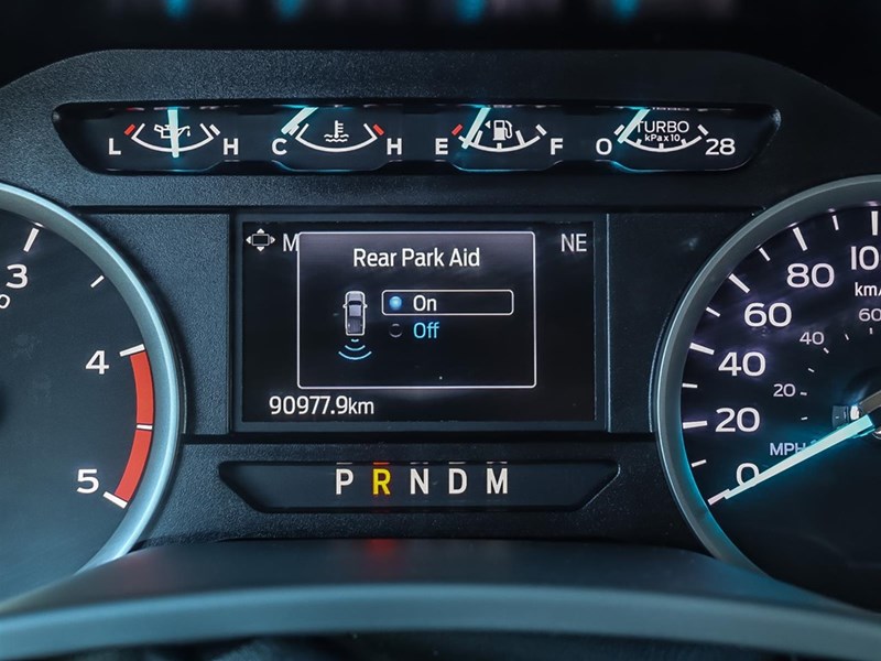 2022 FORD F-250 XLT 4WD| DIESEL | PREMIUM PKG | NEW TIRES + BRAKES