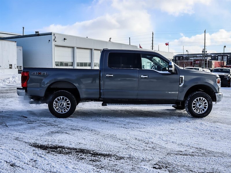 2022 Ford F-250 XLT 4WD Crew Cab 6.75' Box