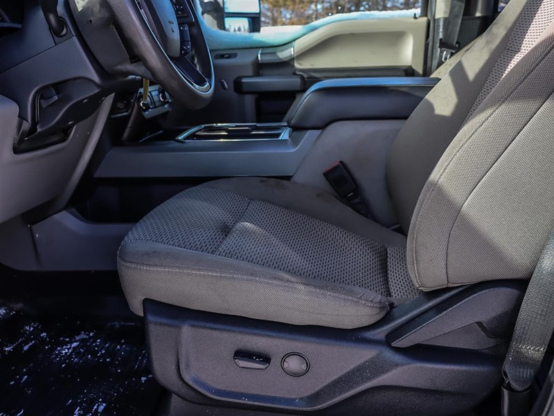 2022 Ford F-250 XLT 4WD Crew Cab 6.75' Box