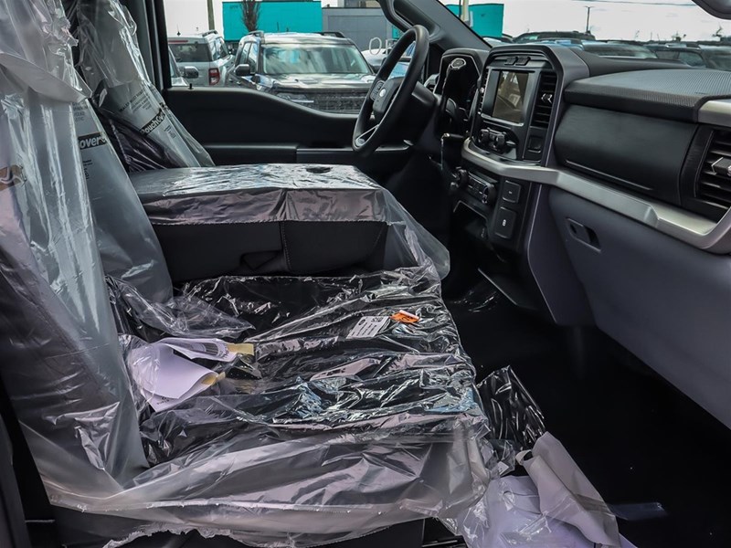 2023 FORD F-150 XLT 4WD REG CAB 6.5' BOX
