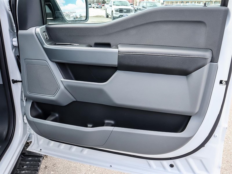 2023 FORD F-150 XLT 4WD REG CAB 6.5' BOX