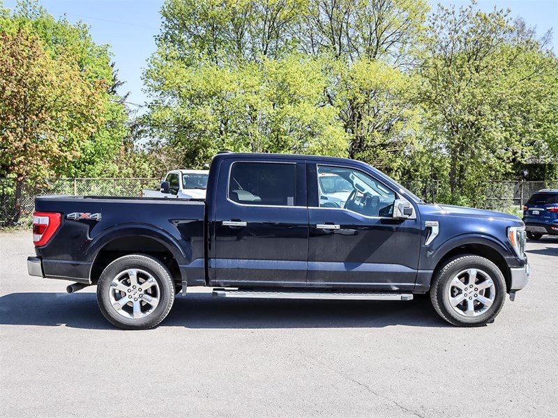 2023 FORD F-150 LARIAT 4X4 | CREW | 5.5' BOX | ROOF | 20