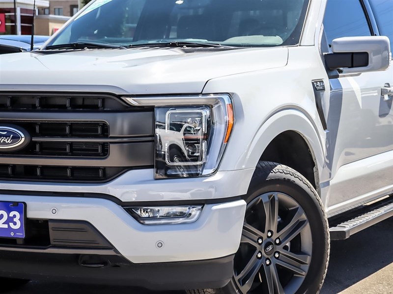 2023 FORD F-150 LARIAT 4WD SUPERCREW 5.5' BOX