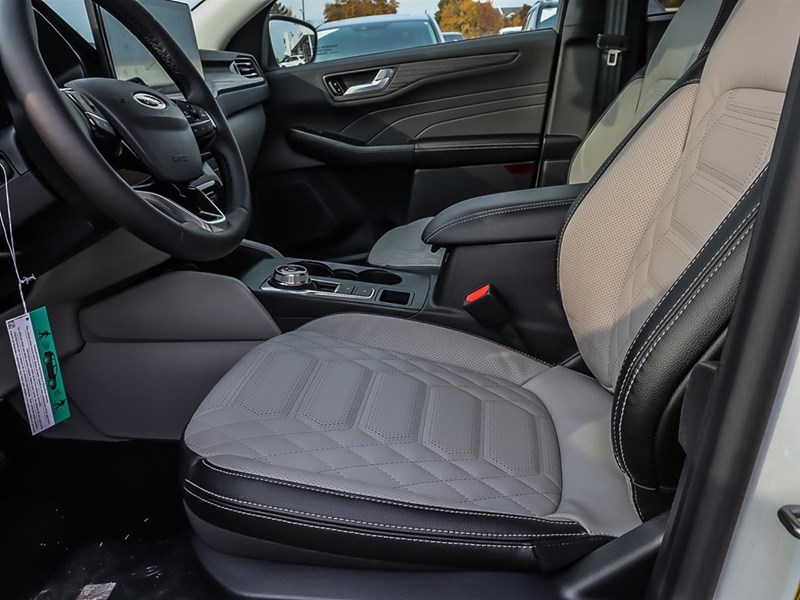 2024 FORD ESCAPE PHEV FWD