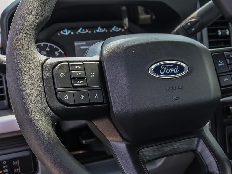 2024 FORD F-250 XL 2WD REG CAB 8' BOX