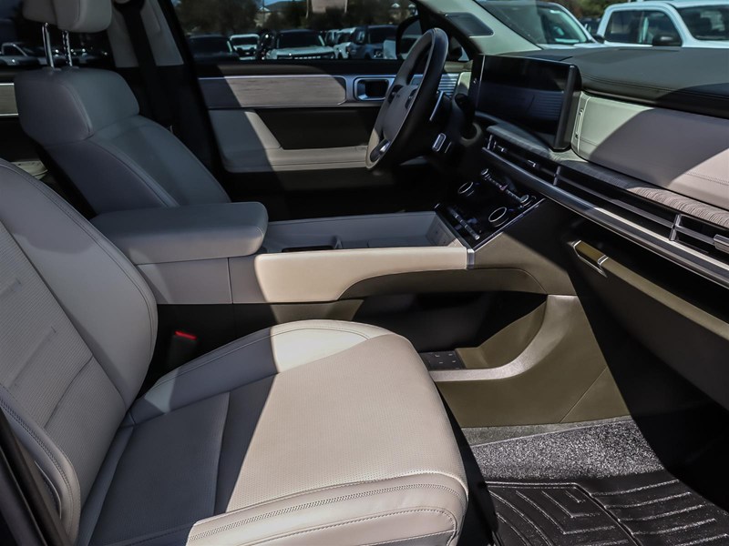 2024 Hyundai Santa Fe Ultimate Calligraphy AWD W/Beige Interior