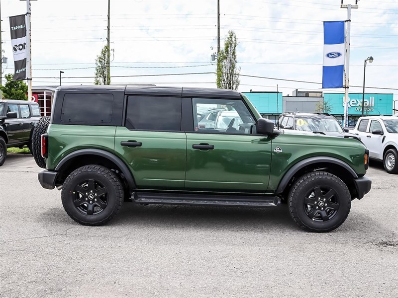 2025 FORD BRONCO OUTER BANKS 4 DOOR 4X4