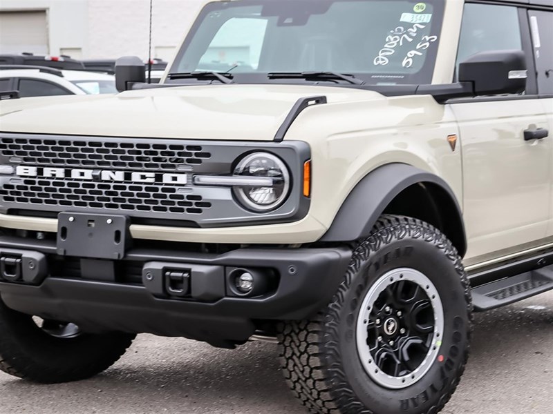 2025 FORD BRONCO BADLANDS 4 DOOR 4X4