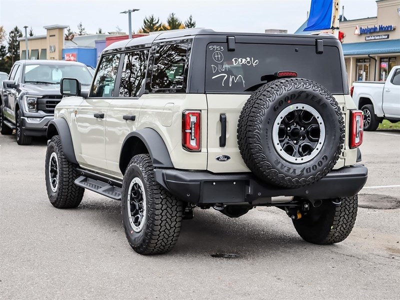 2025 FORD BRONCO BADLANDS 4 DOOR 4X4