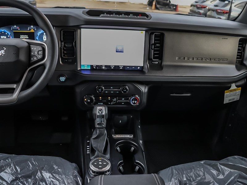 2025 FORD BRONCO BASE 4 DOOR 4X4