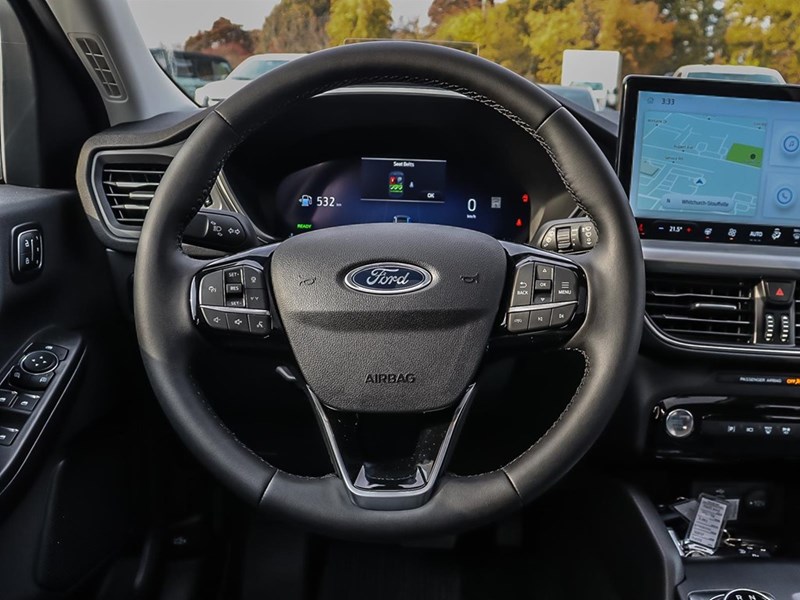 2025 FORD ESCAPE PLATINUM AWD| HYBRID| MOONROOF| B&O