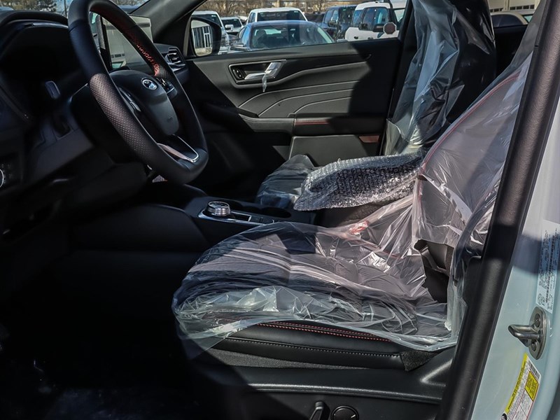 2025 FORD ESCAPE ST-LINE AWD