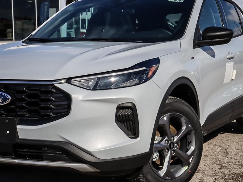 2025 FORD ESCAPE ST-LINE AWD