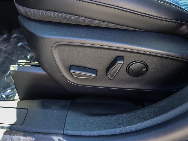 2025 FORD ESCAPE PHEV FWD
