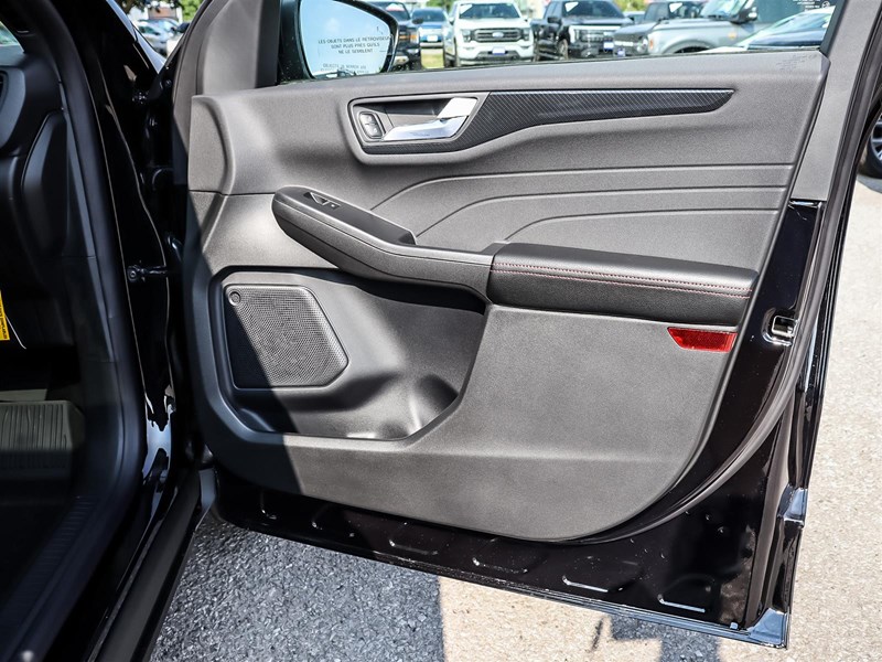 2025 FORD ESCAPE ST-LINE AWD
