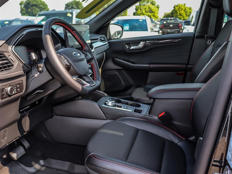 2025 FORD ESCAPE ST-LINE AWD
