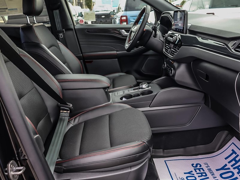 2025 FORD ESCAPE ST-LINE AWD