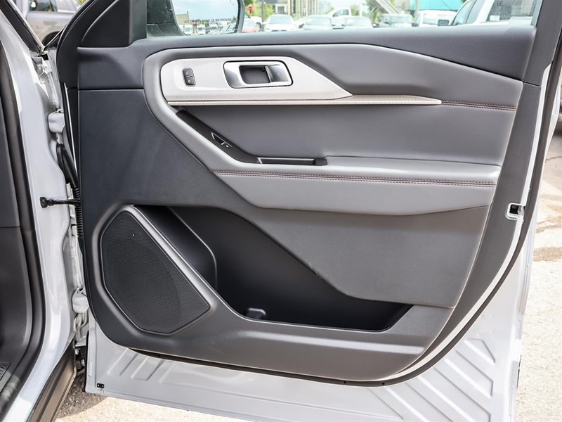 2025 FORD EXPLORER ACTIVE 4WD